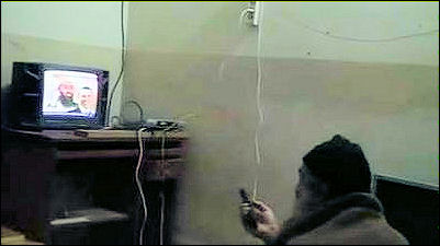 20120712-Osama_bin_Laden_watching_TV_at_his_compoundin Pakistan-2.jpg